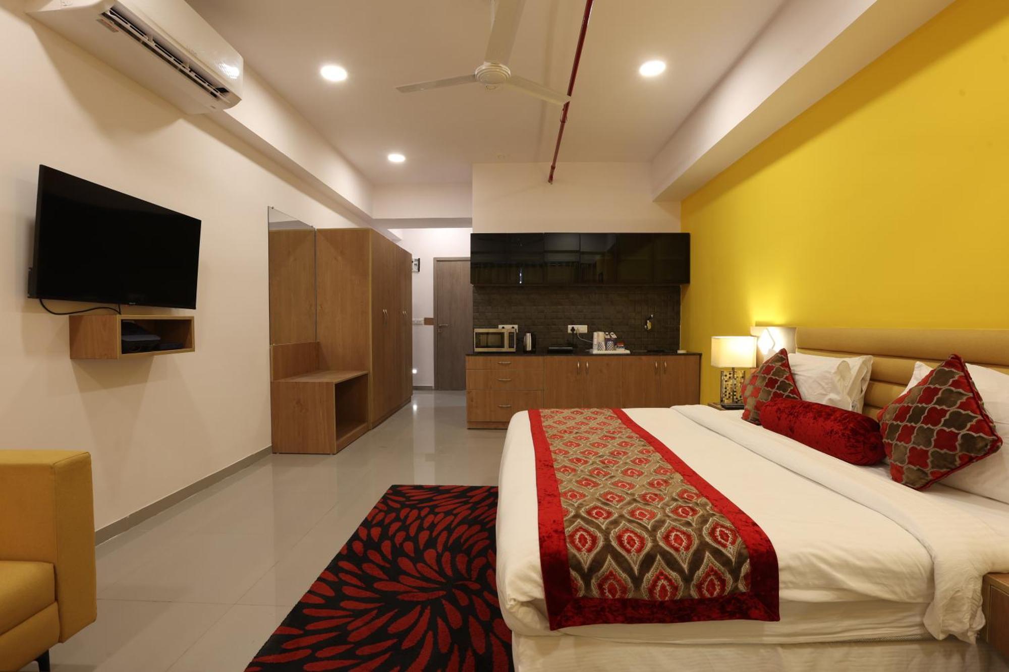 Hotel Downtown Gandhinagar Exterior foto